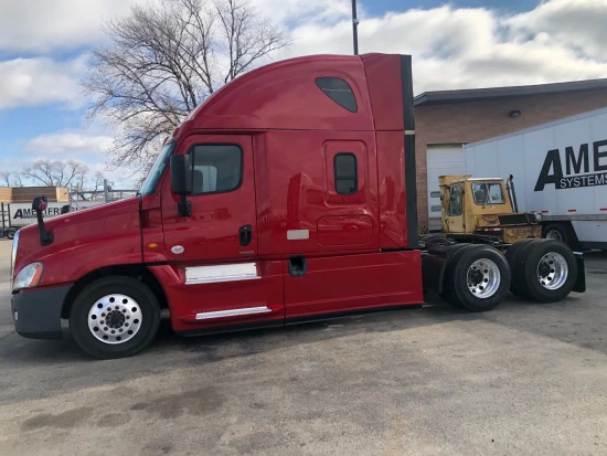 2017 FREIGHTLINER, CASCADIA 125 - Image #1
