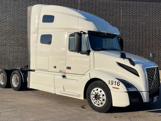 2019 VOLVO, VNL - Image #1