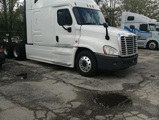 2016 FREIGHTLINER, CASCADIA EVOLUTION - Image #1