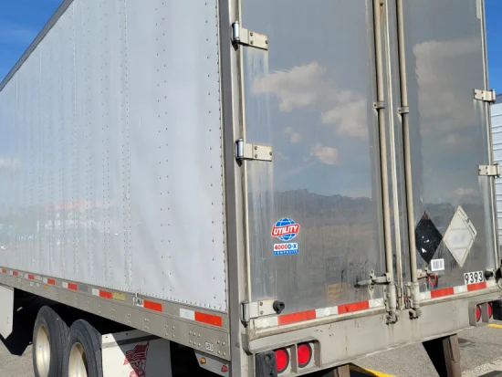 2017 Utility, 4000DX - Image #1