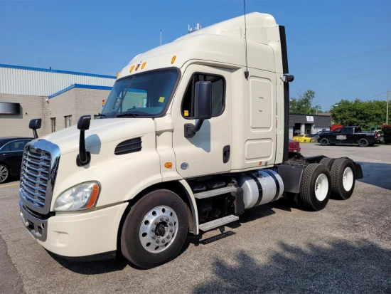 2013 FREIGHTLINER, CASCADIA 113 - Image #1