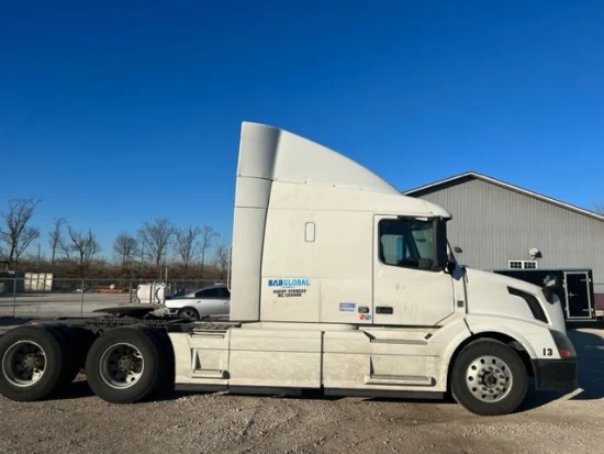 2015 VOLVO, VNL - Image #1