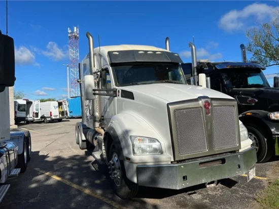 2017 KENWORTH, T880 - Image #1