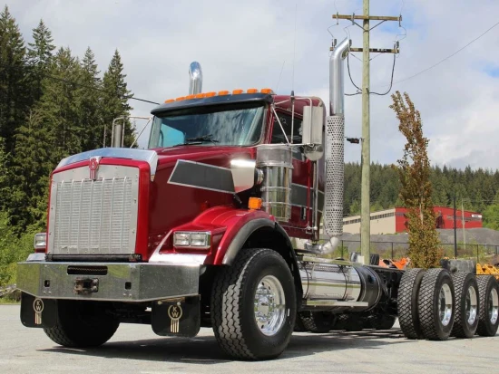 2019 KENWORTH, T800 Tri-Drive Extended Day Cab - Image #1
