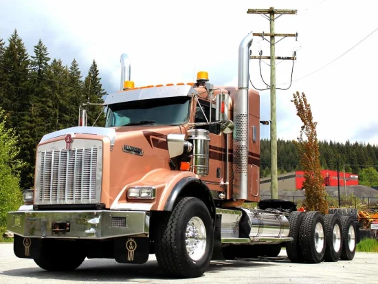 2019 KENWORTH, T800 TRI DRIVE  - Image #1