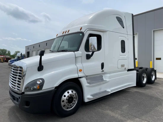 2016 FREIGHTLINER, CASCADIA 125 - Image #1