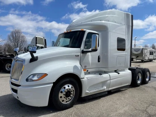 2022 INTERNATIONAL, LT625 - Image #1