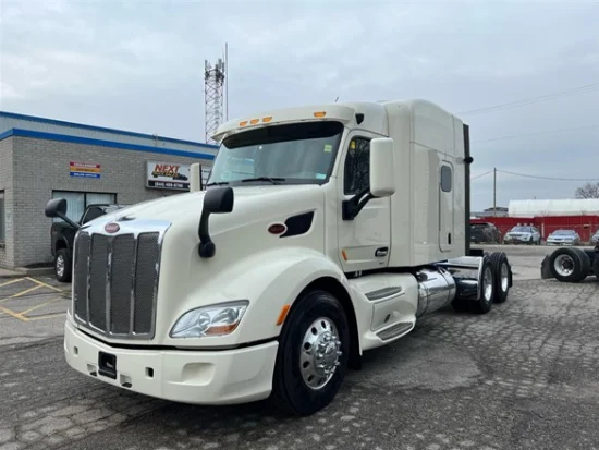 2016 PETERBILT, 579 - Image #1
