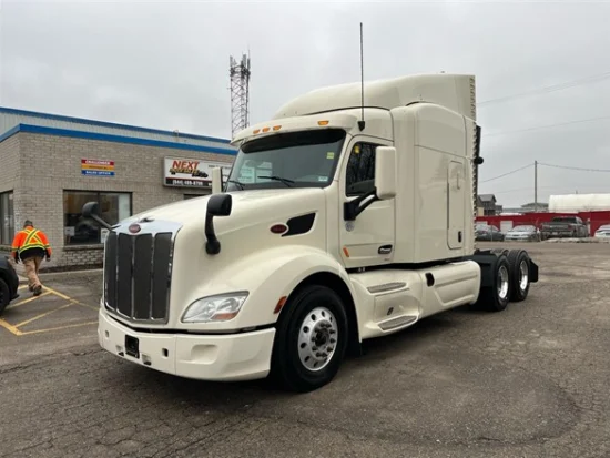 2016 PETERBILT, 579 - Image #1