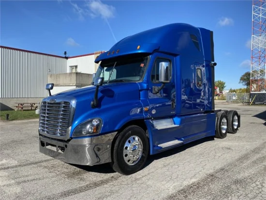 2015 FREIGHTLINER, CASCADIA 125 EVOLUTION - Image #1