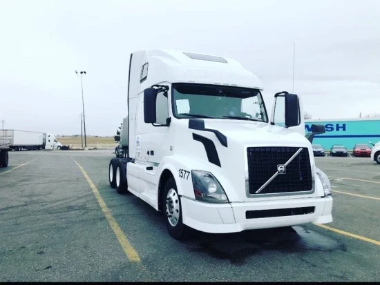 2015 VOLVO, VNL - Image #1