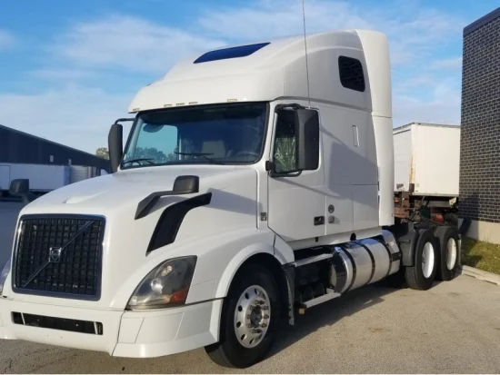 2013 VOLVO, VNL - Image #1