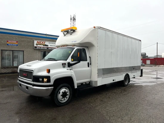 2003 GMC, TOPKICK C5500 - Image #1