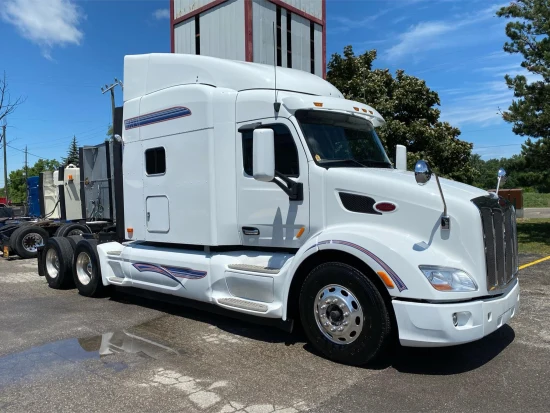 2016 PETERBILT, 579 - Image #1