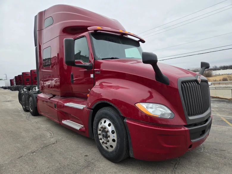 International LT semi truck