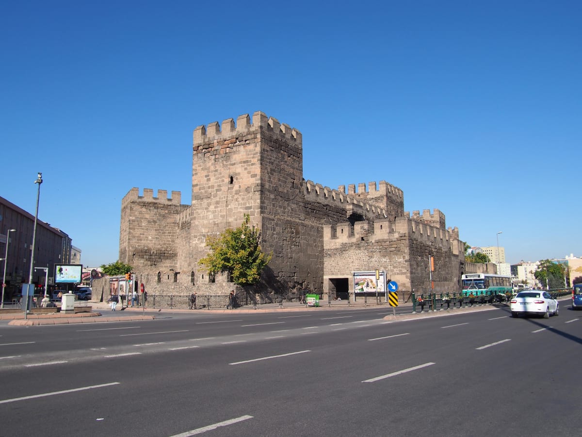 Kayseri Castle & Grand Bazaar