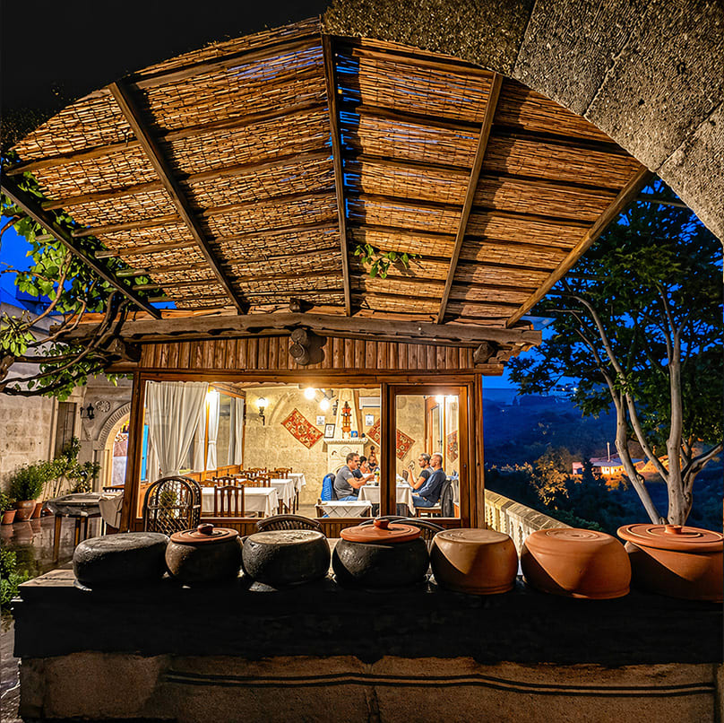 Aravan Evi