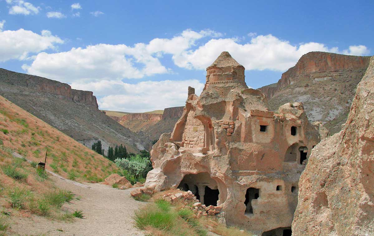 How to Get Around Cappadocia Without a Car