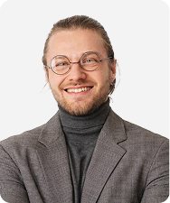 Portrait of Ethan Calder, CEO of SolaFlux