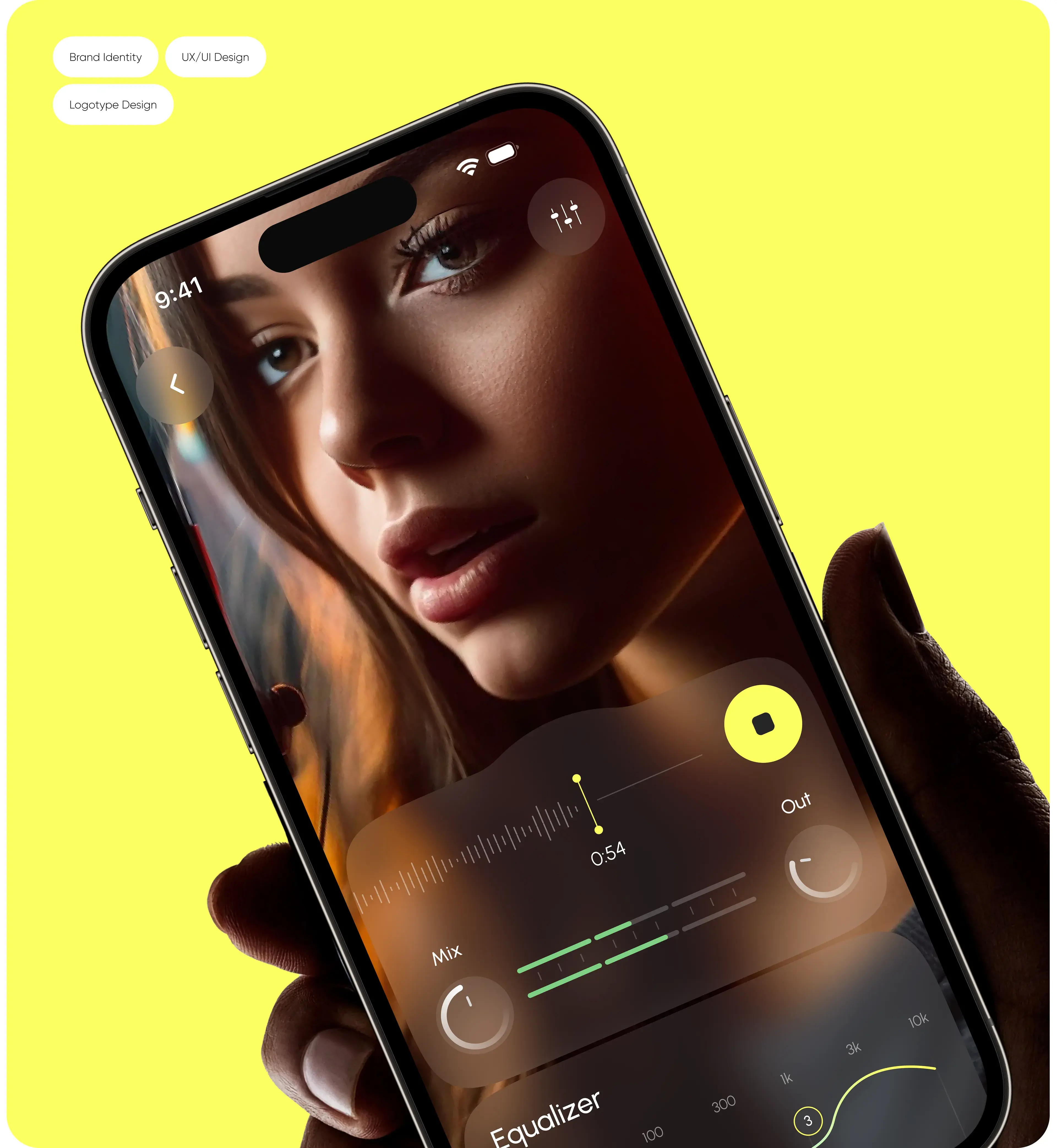 Mobile app screenshot of a music mix equalizer, highlighting brand identity and UX/UI design elements.