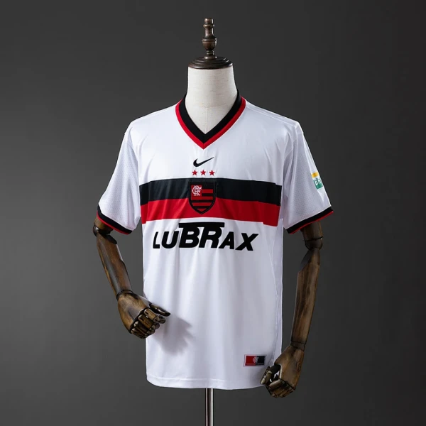 Flamengo 0 — Visitante