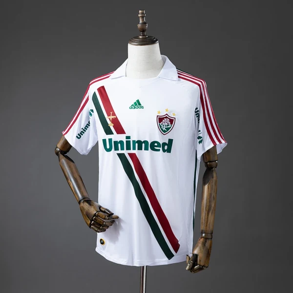 Fluminense 0 — Visitante