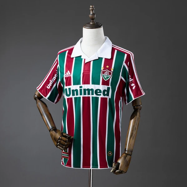 Fluminense 0 — Mandante