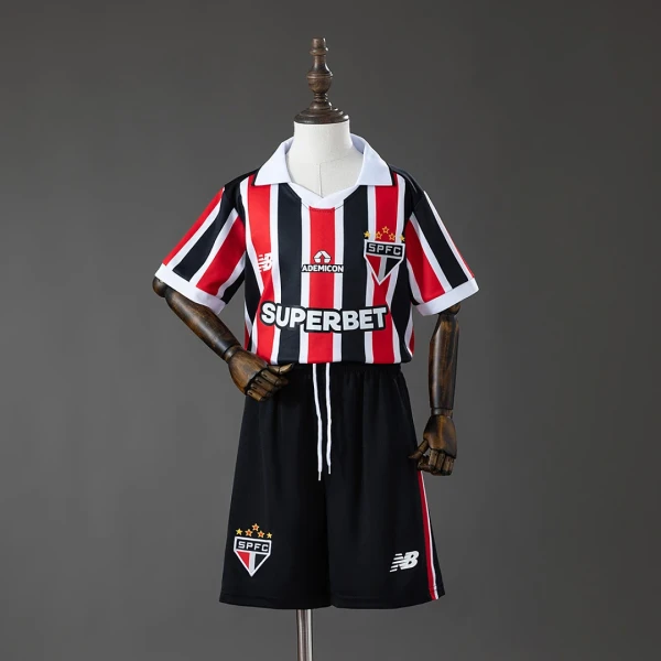 São Paulo 0 — Visitante
