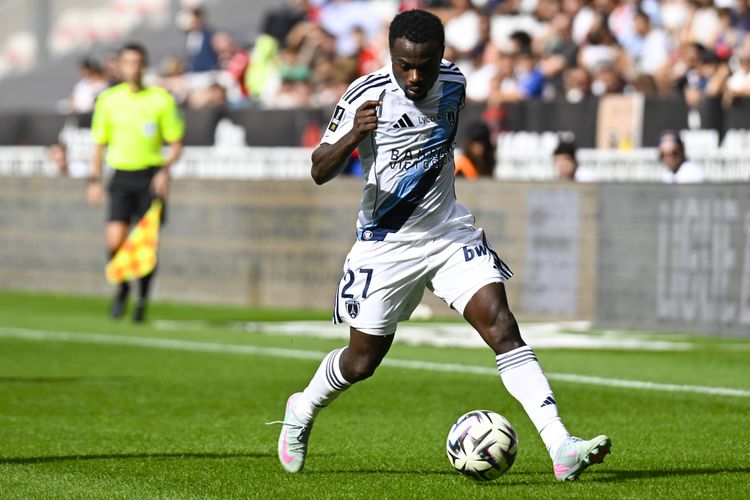 Nigeria and Paris FC star Moses Simon.