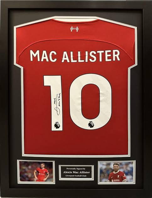'My Hero, My Manager' – Football Unites to Honour Kevin Keegan as Emotional Tributes Pour In from Alan Shearer, Jamie Carragher and Beyond