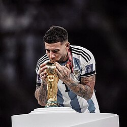 Otamendi Bids Emotional Farewell to Argentina After 17-Year International Career