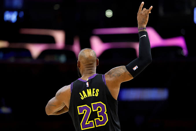 LeBron James’ Future Sparks NBA-Wide Debate