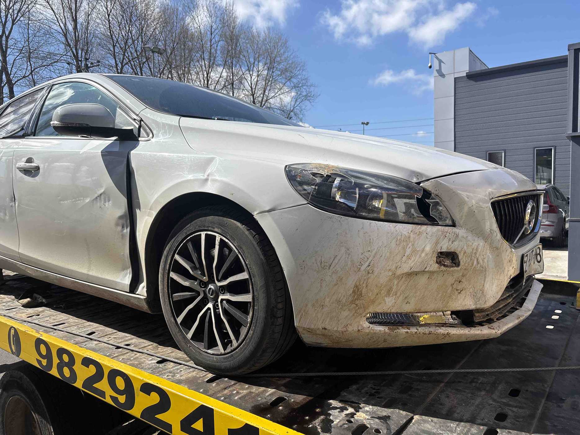 V40 D2 2.0 AUT