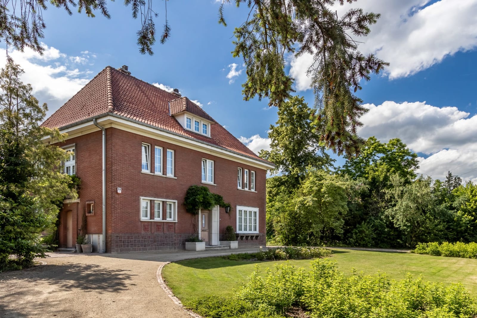 Villa's
