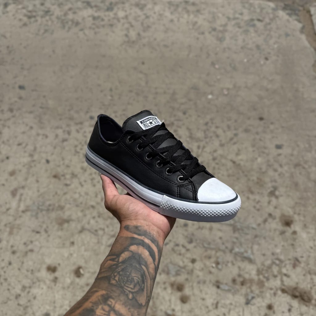 All Star Converse Black (cuero ecologico) - imagen 1