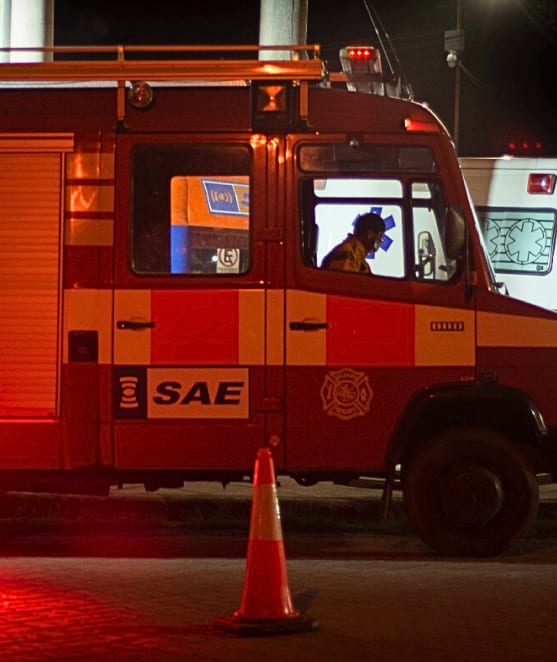 Camión de bomberos SAE