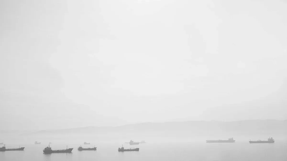 AI supplier risk management software workflow from signals to escalation and mitigation