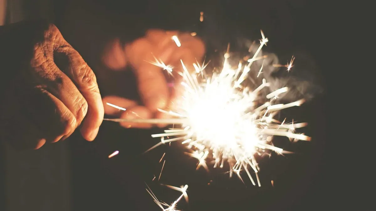 AI supplier risk management software KPI dashboard for triage speed quality and disruption impact