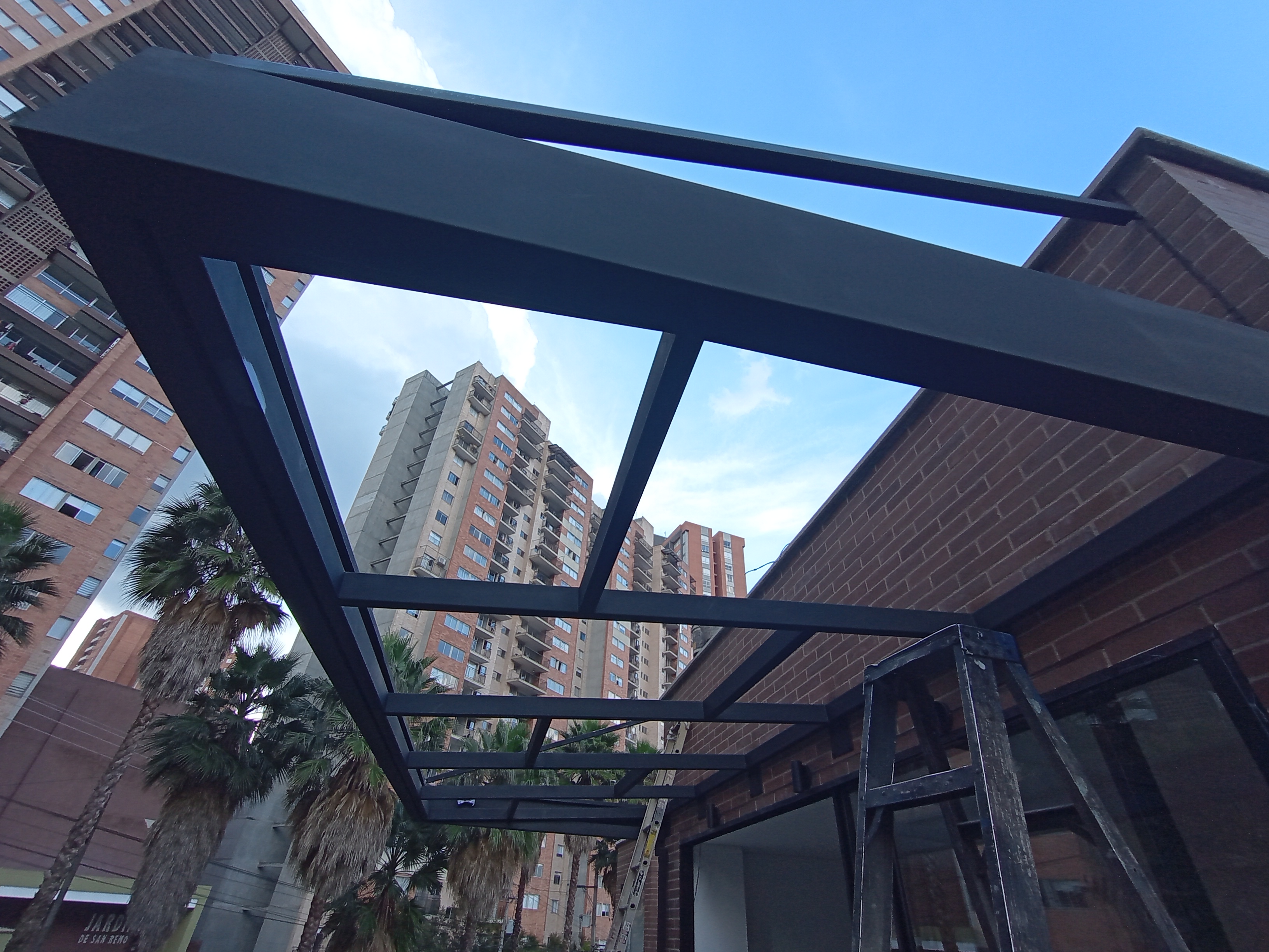 Construcción y Adecuaciones Locativas