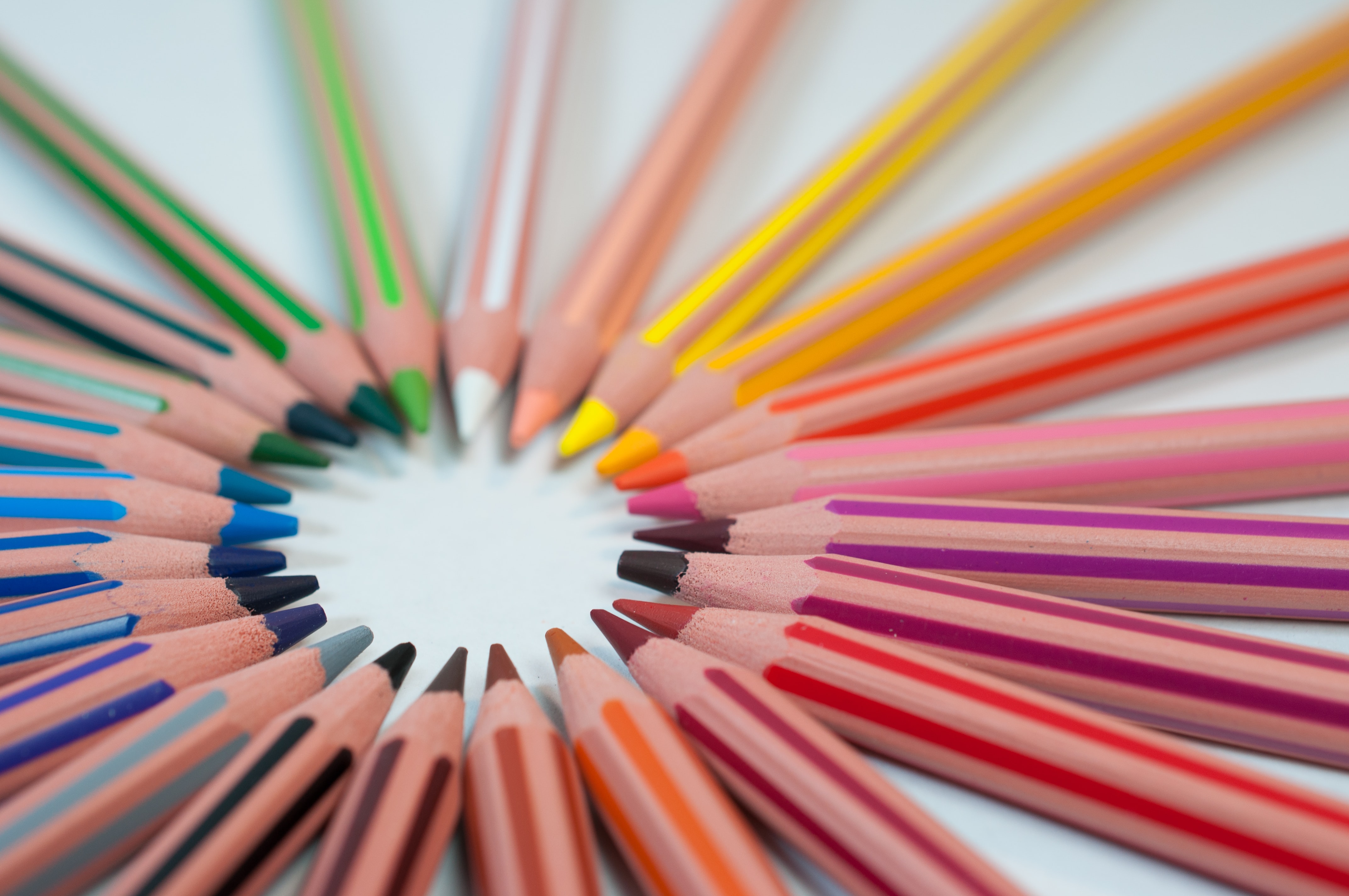 A circle of different coloured pencils