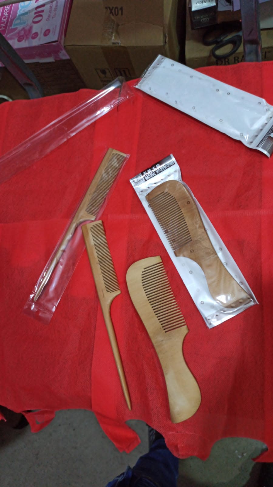 Wooden Jolly Comb