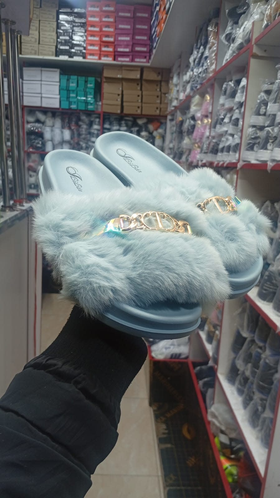 Women's Fluffy Fur Slide Sandals | Luxury Soft Plush Comfort Slippers
