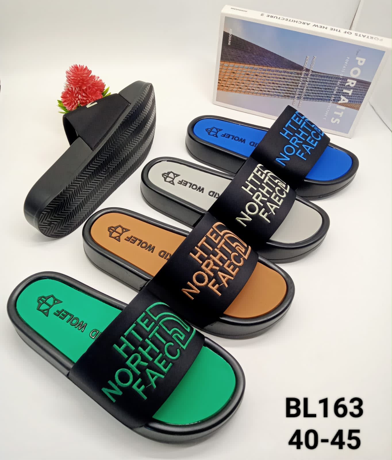 Men's Lightweight Cushion Slide Sandals – Open-Toe Casual Beach & Pool Slides (Sizes 40-45)