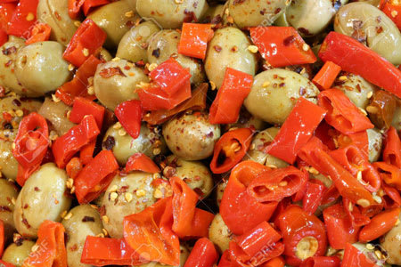 green olives with red pepper and oregano 330g