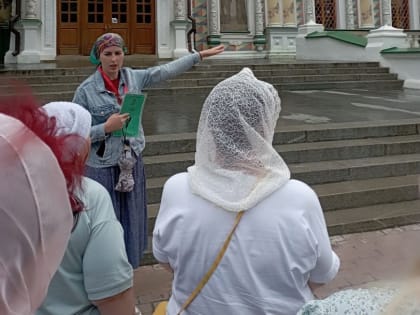 Члены Зарайского общества инвалидов посетили экскурсию в Троице-Сергиевой лавре.