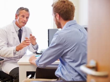 «Ъ»: Минздрав РФ обязал работодателей направлять работников к психиатру