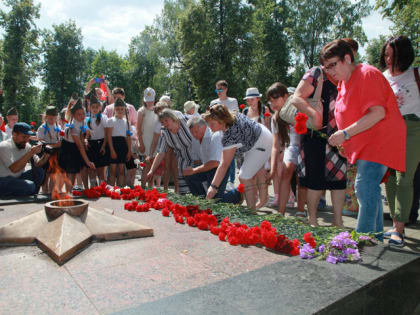 Электростальцы почтили память земляков, не вернувшихся с войны