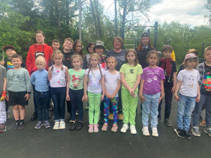 Сотрудники полиции г.о. Королев провели встречи с детьми в летнем лагере