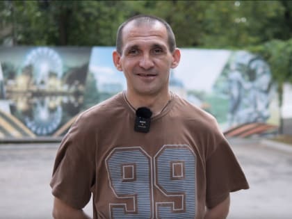 Владимир Волков: служба по контракту достойна уважения и восхищения