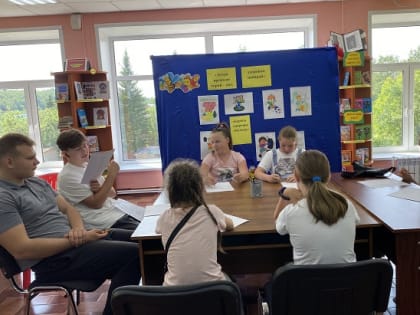 В Лидинской библиотеке разбирали полезные и вредные привычки